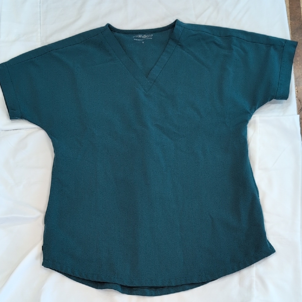 Mandala Small Caribbean Blue Scrub Top